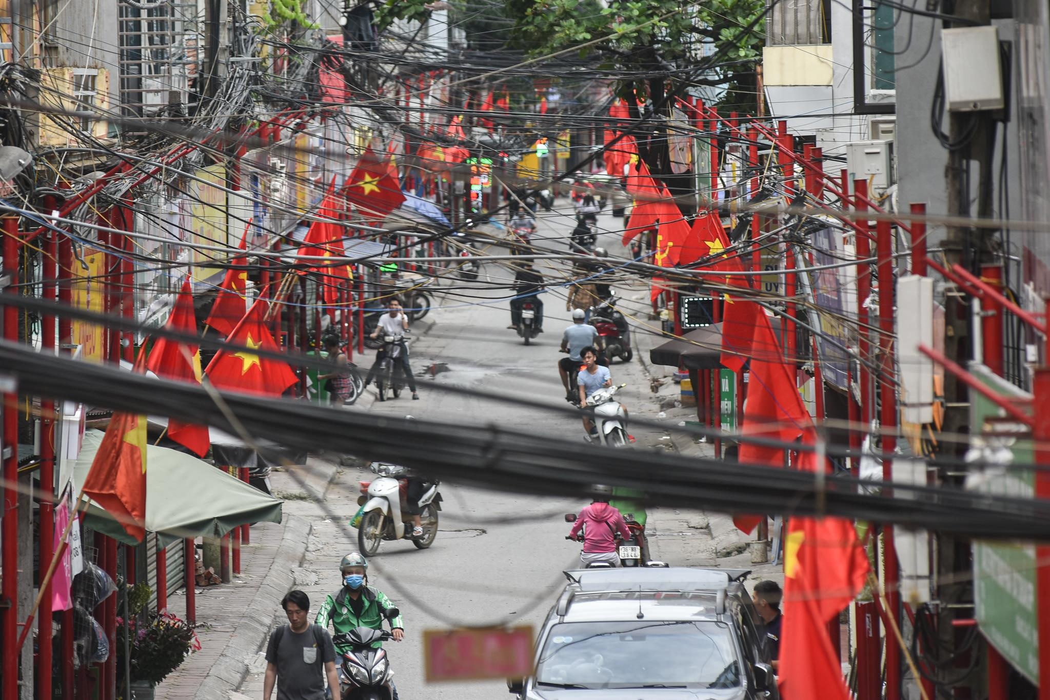 Tuyen duong van minh do thi Dinh Thon anh 2