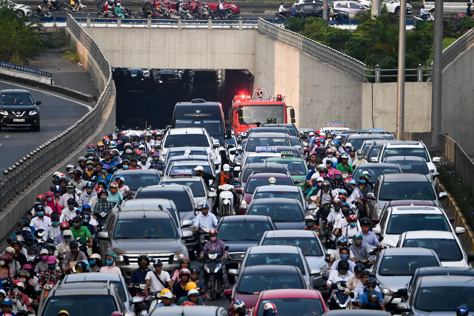 truc xuyen tam Tran Duy Hung - Nguyen Chi Thanh un tac anh 1