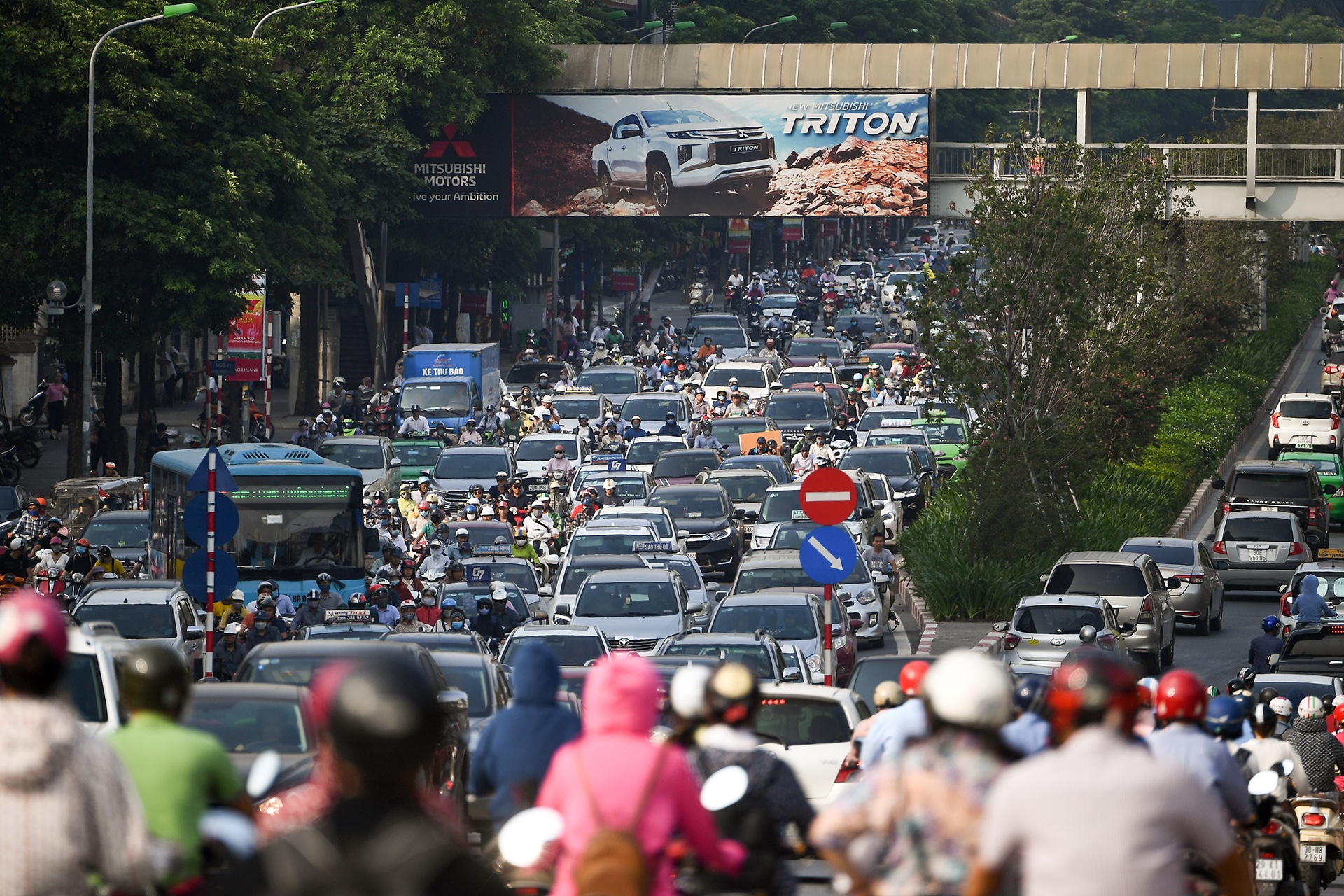 truc xuyen tam Tran Duy Hung - Nguyen Chi Thanh un tac anh 11