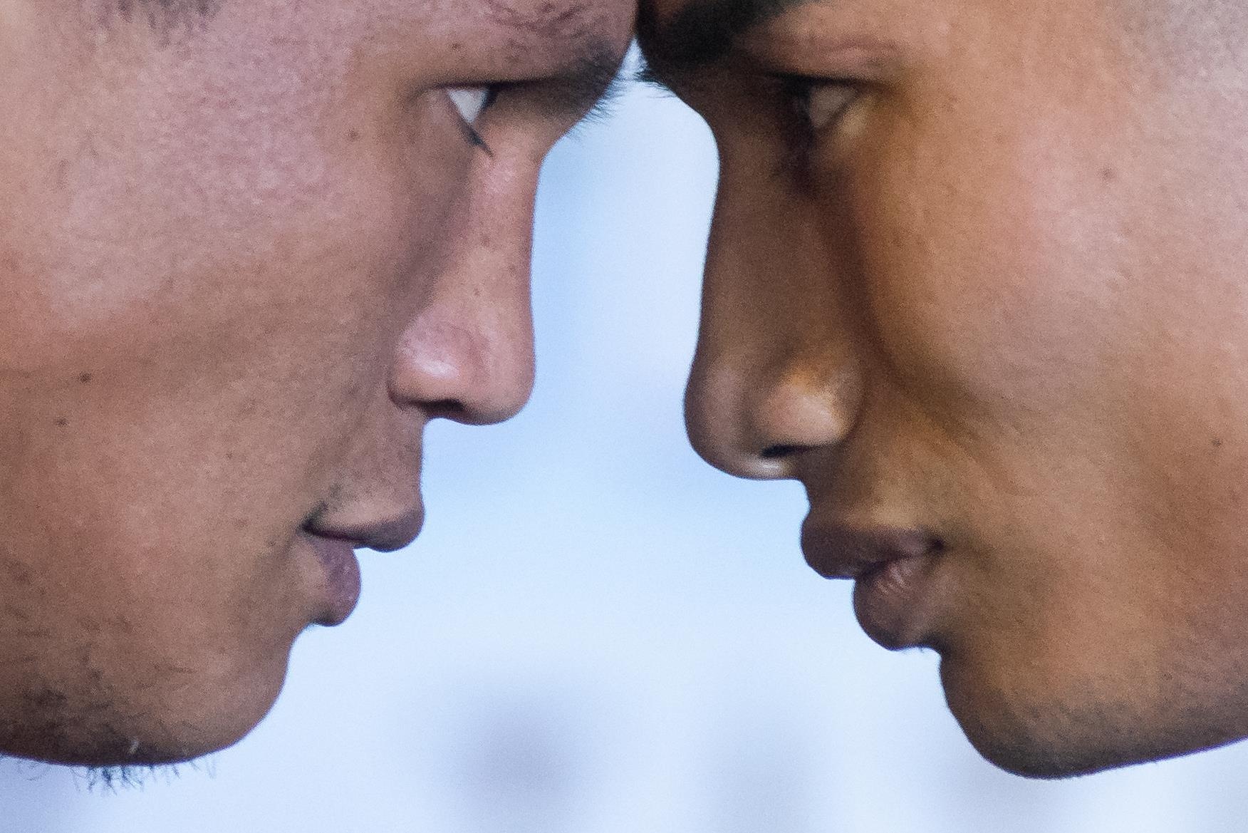 Cao thu vo thuat chuan bi cho man so gang nay lua o ho Guom hinh anh