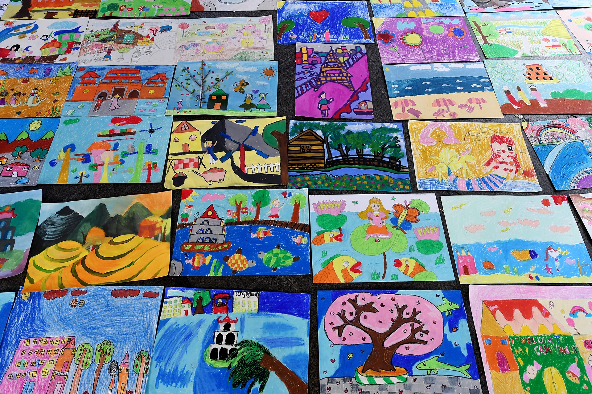 Hoa si nhi ve vung dat trong mo anh 8