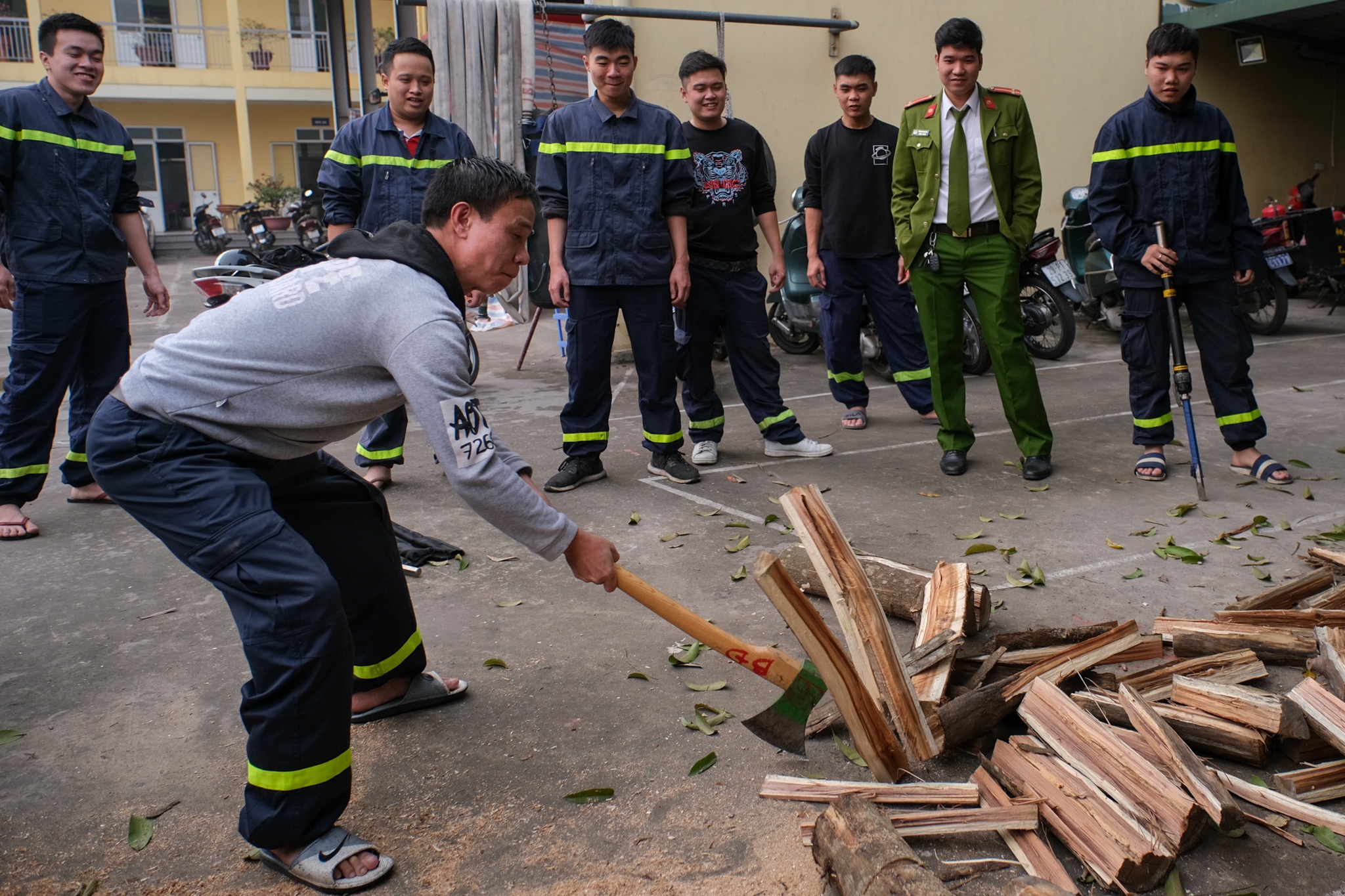 chien si PCCC tro tai bo cui anh 4