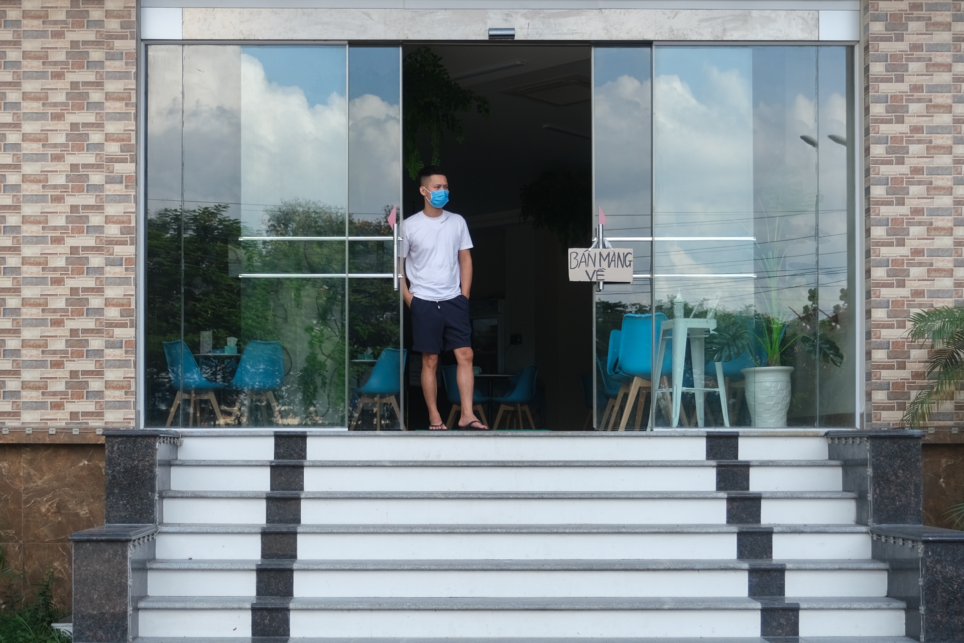 co so kinh doanh gan quan bia dong cua anh 5