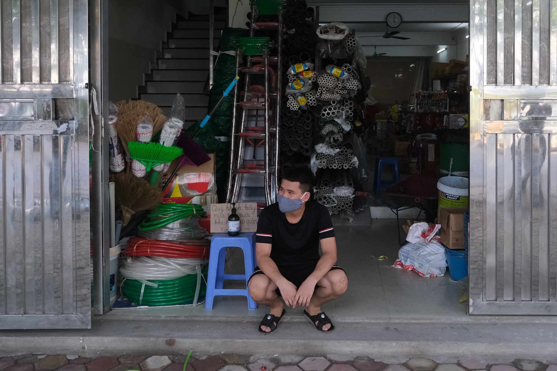 co so kinh doanh gan quan bia dong cua anh 7