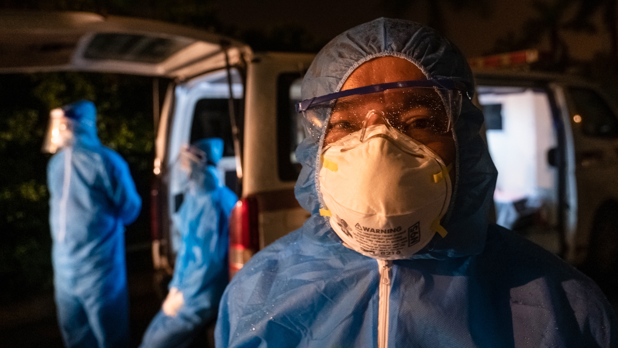 Y bac si cap cuu 115 va ky niem kho quen mua Covid-19 hinh anh