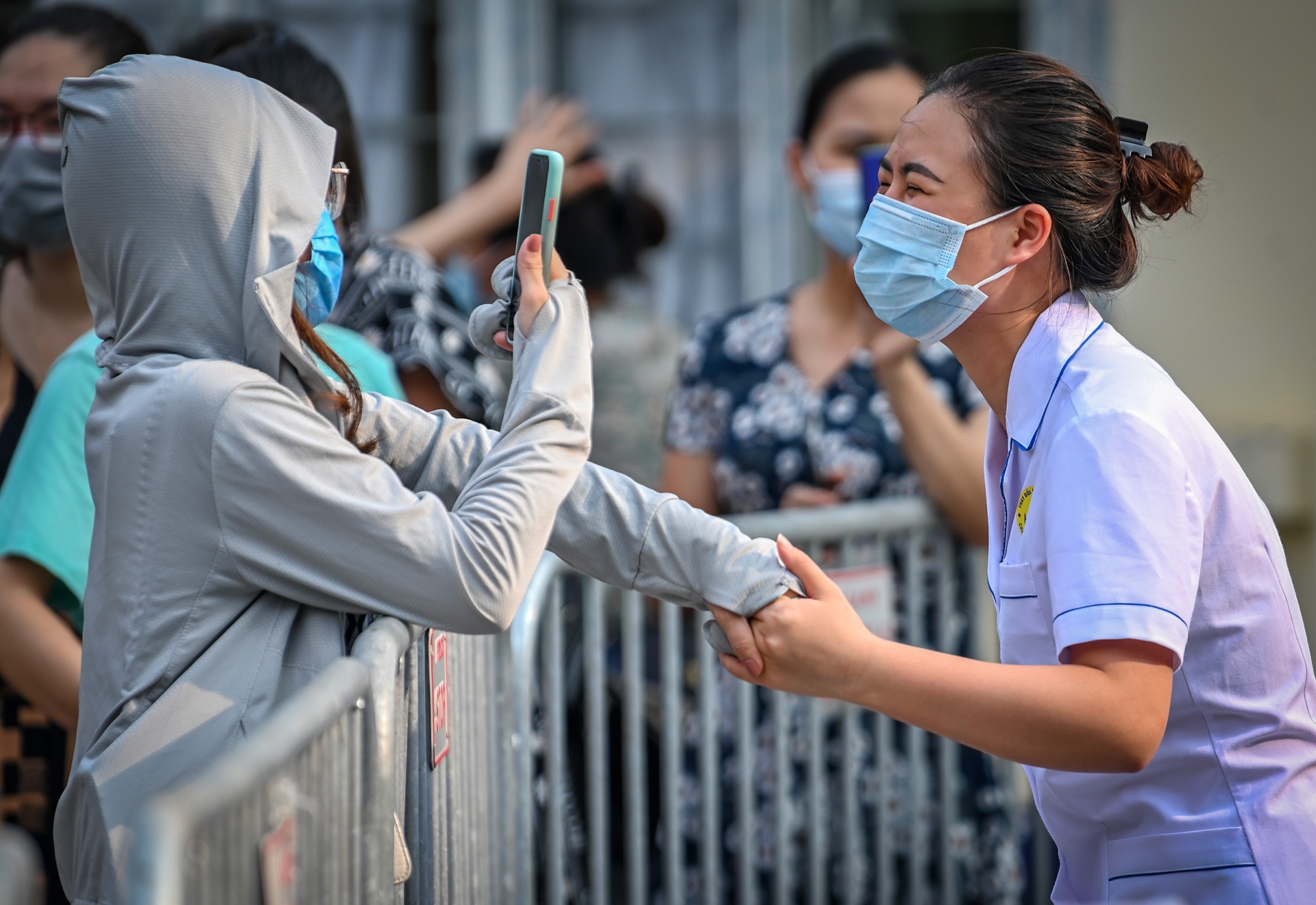 Benh vien E do phong toa anh 6
