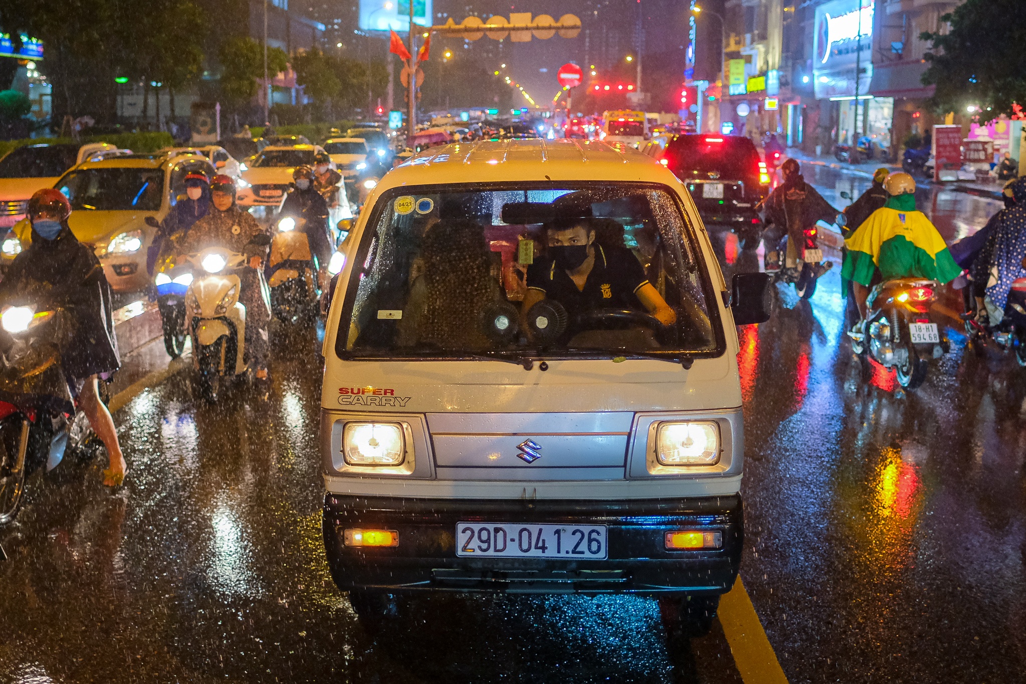 Ha Noi un tac gio tan tam anh 7