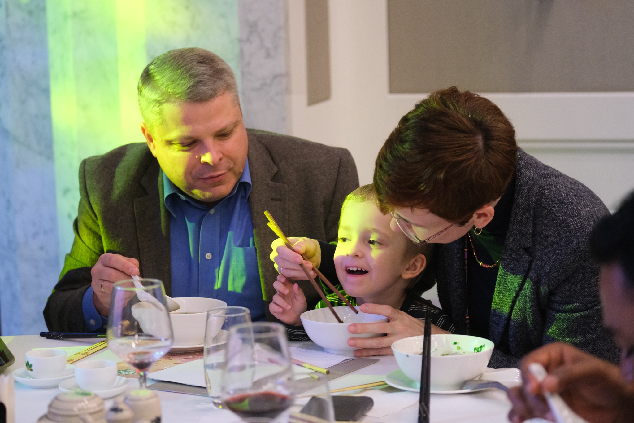 Ngay cua pho 12-12 anh 8