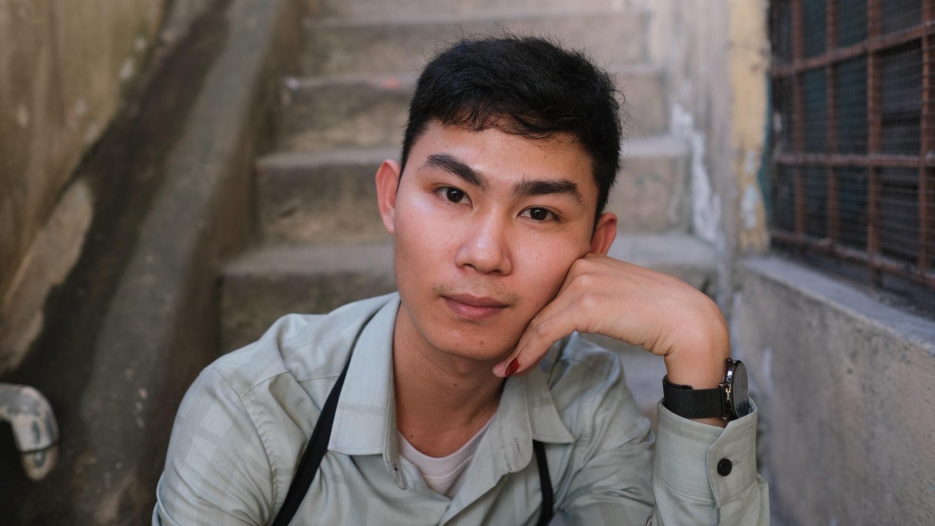 Chang trai lam nail anh 1