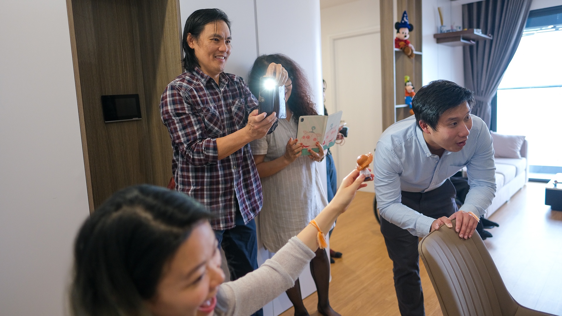 Cuoc song lam bo cap sinh ba anh 21