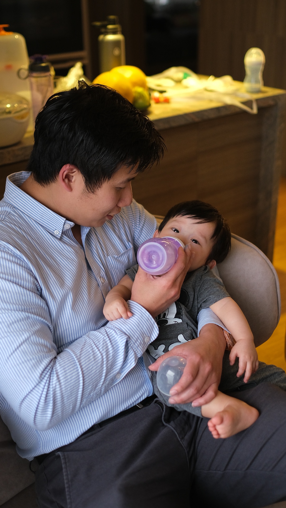 Cuoc song lam bo cap sinh ba anh 8