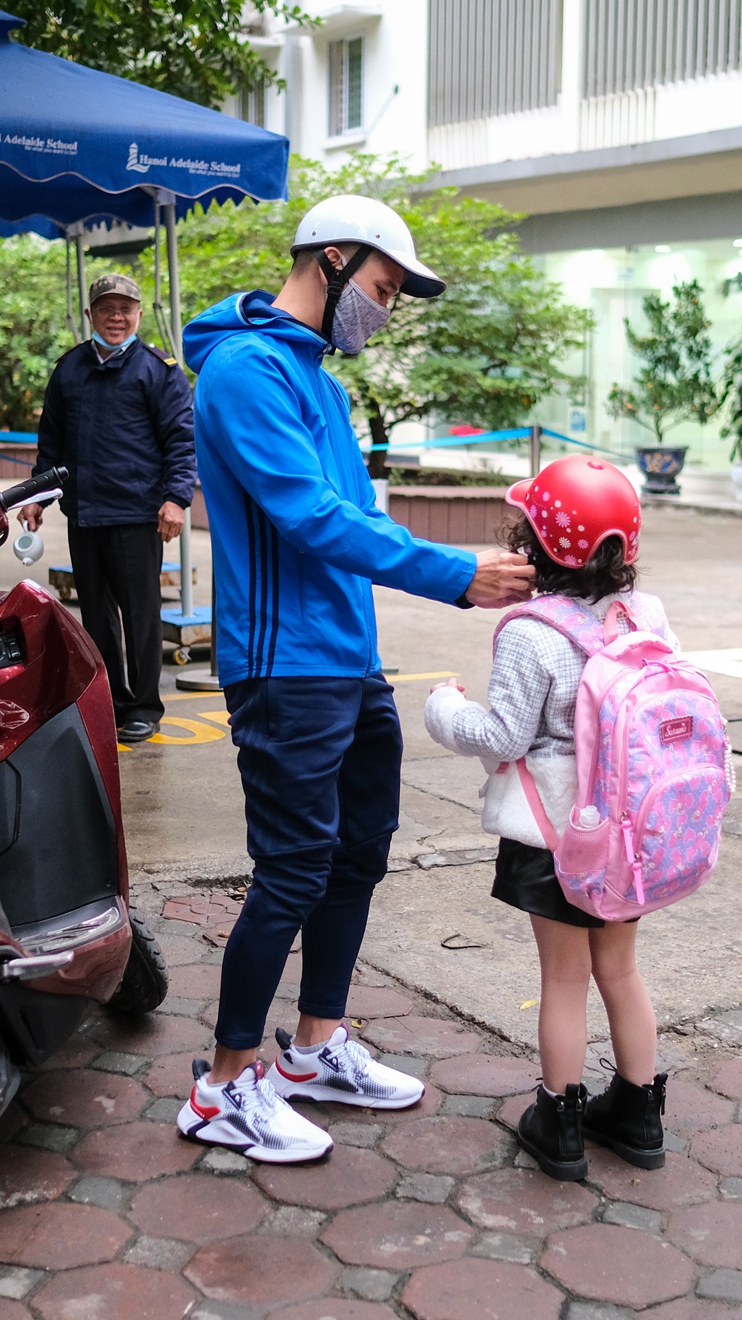 Ngay tro lai truong anh 8