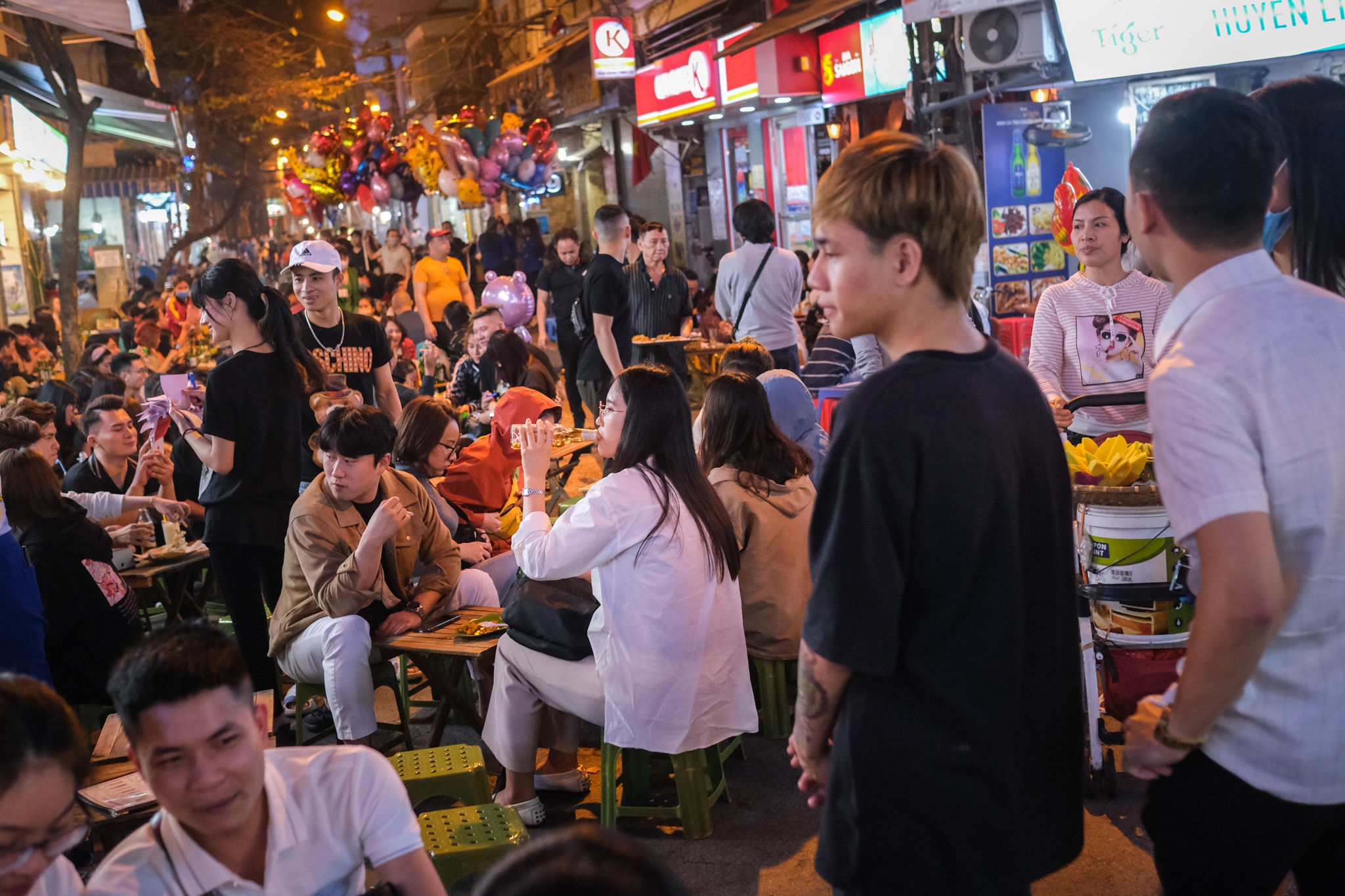 pho bia dong duc anh 2