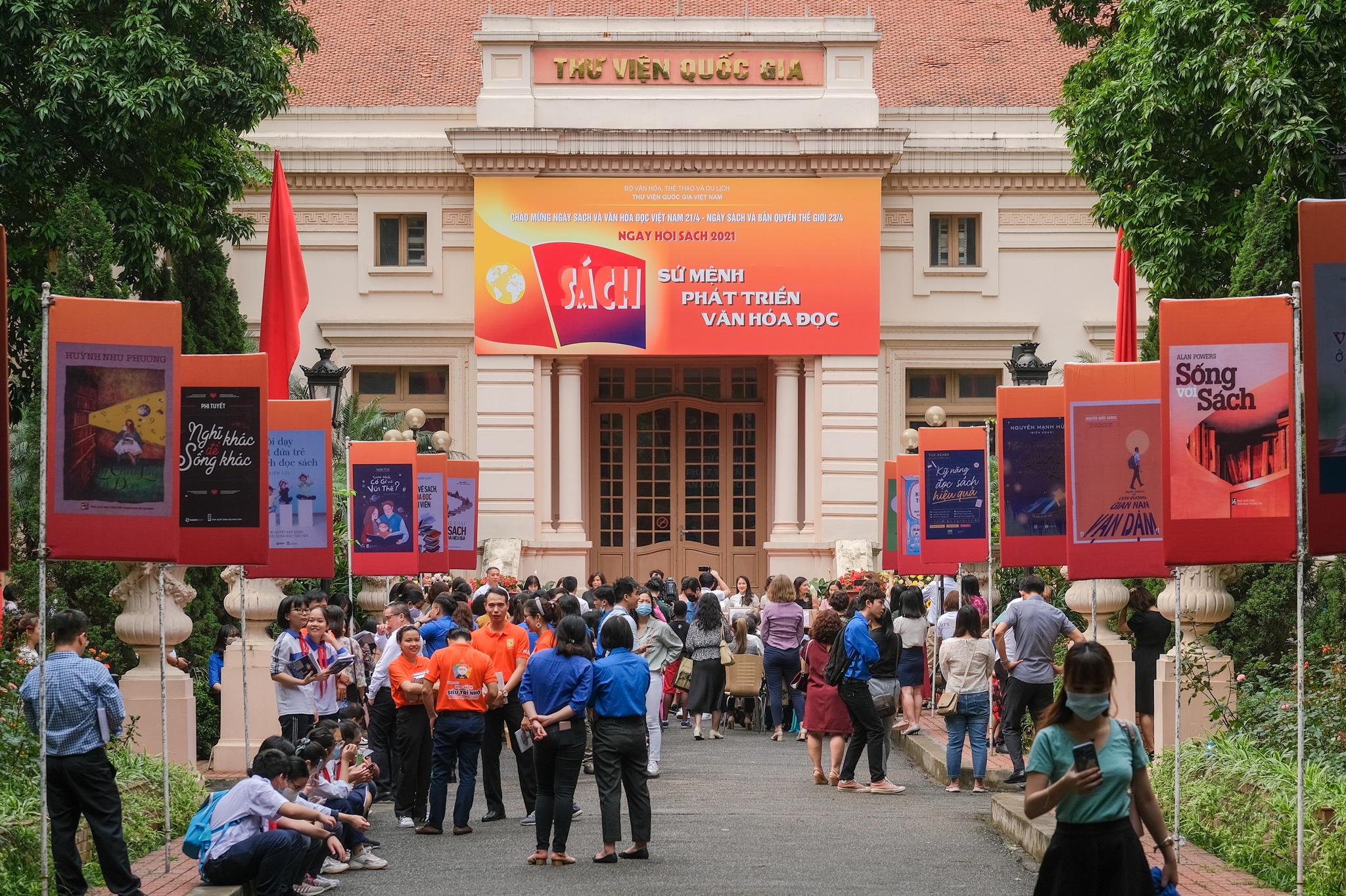 Ngay hoi sach 2021 anh 1