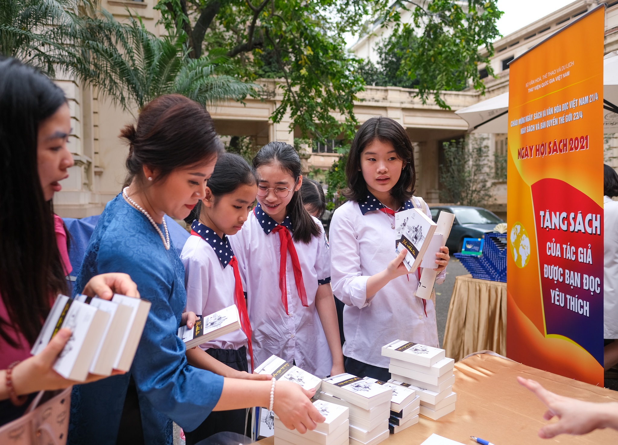 Ngay hoi sach 2021 anh 6