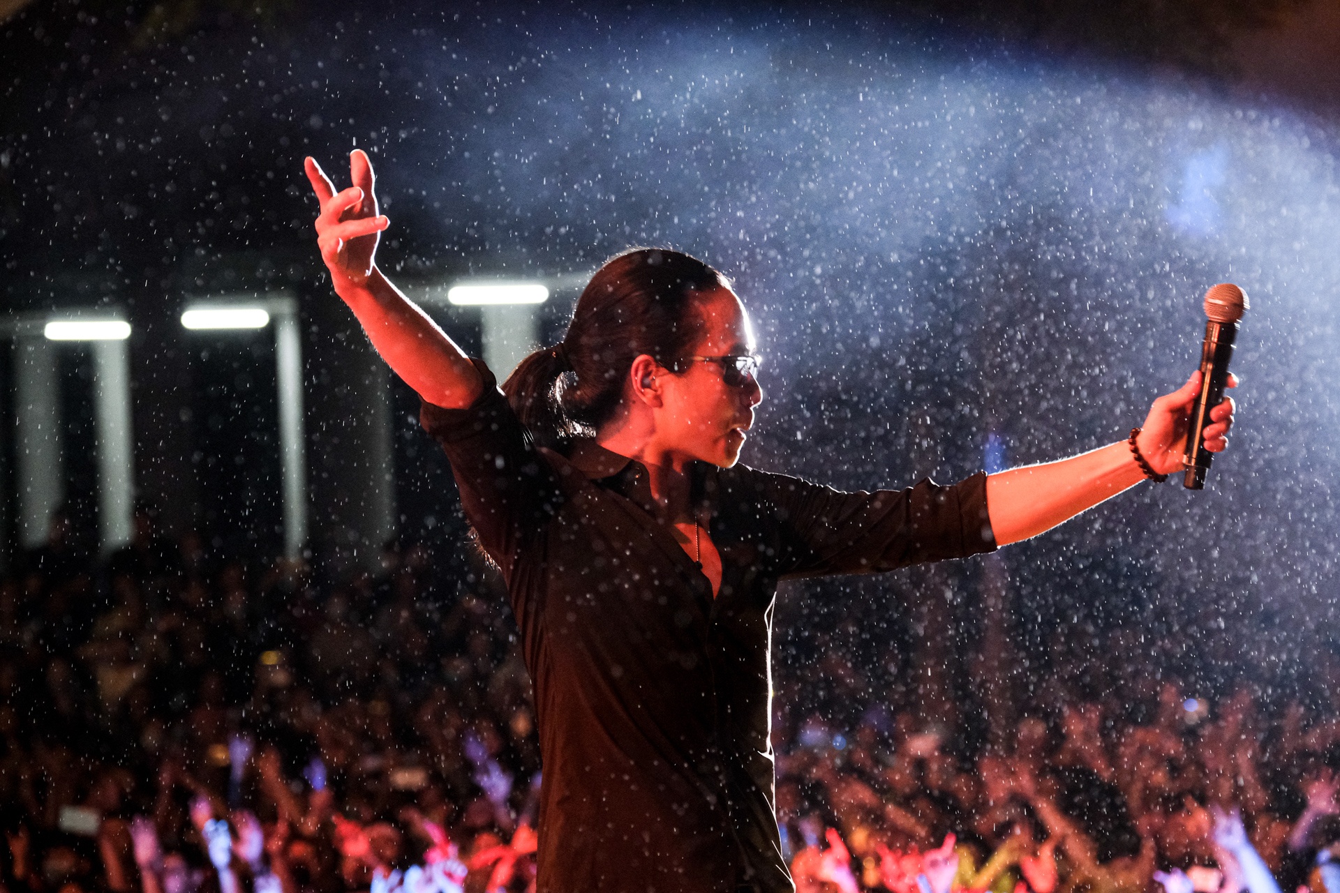 liveshow Buc Tuong tro ve anh 29