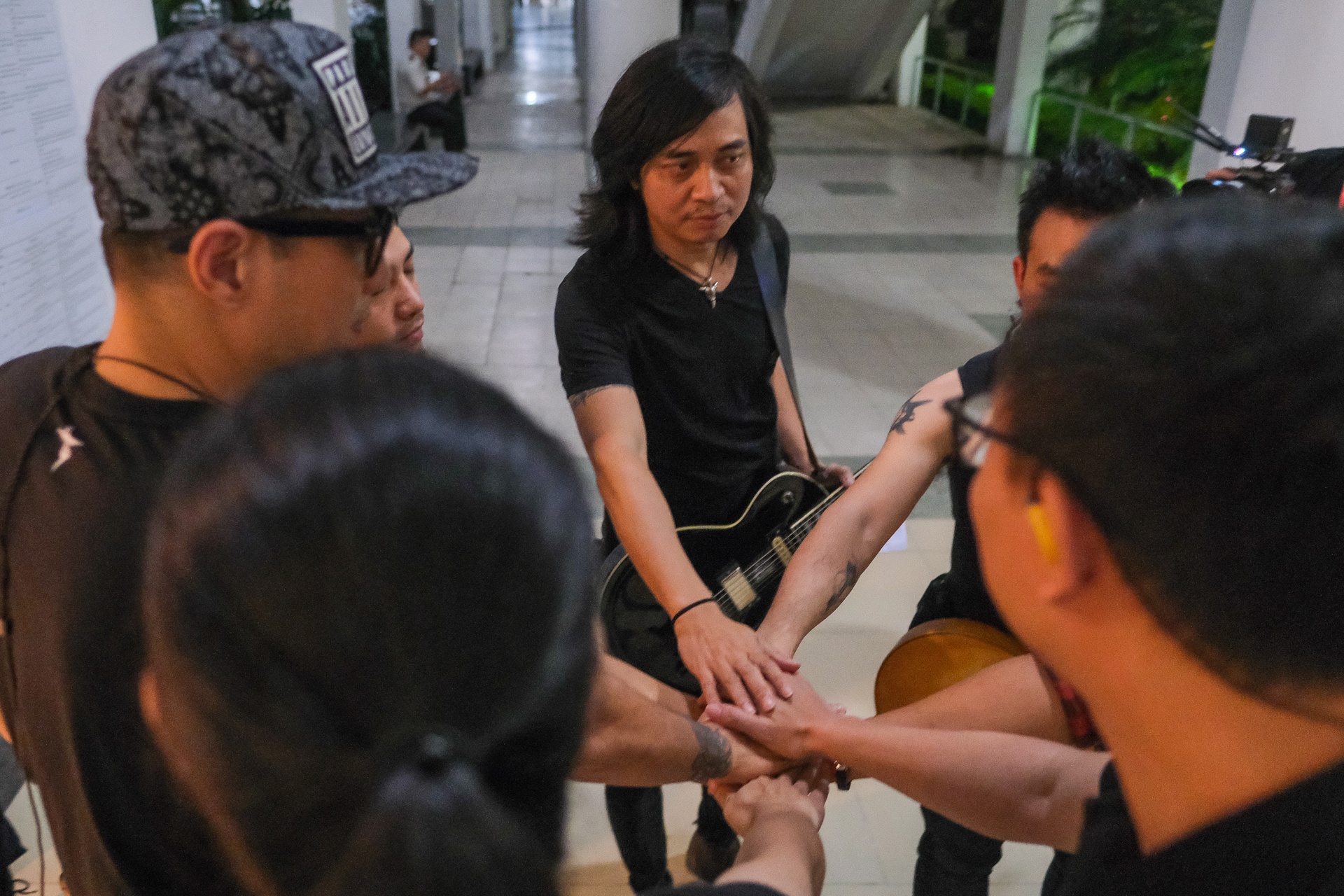 liveshow Buc Tuong tro ve anh 10