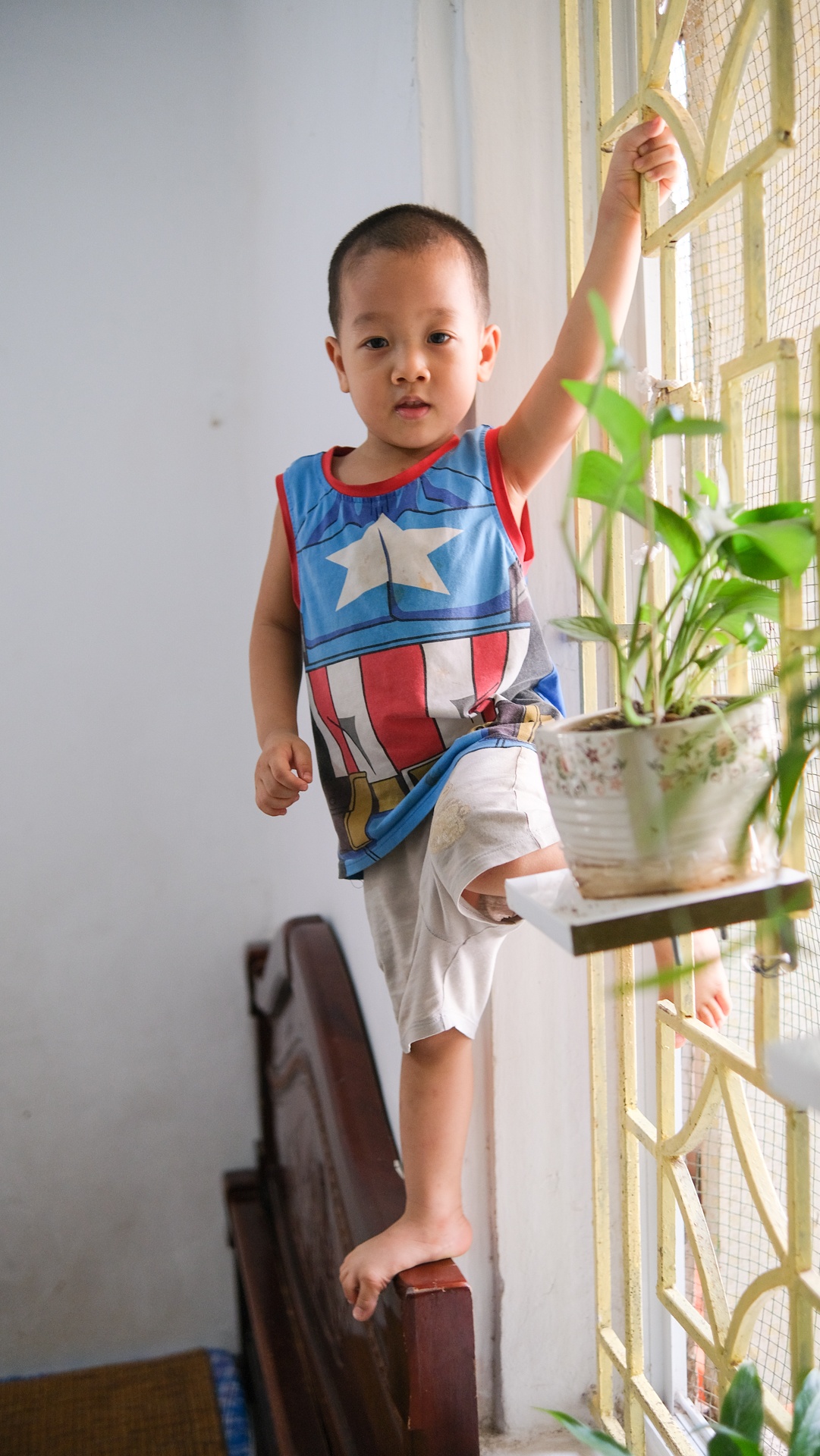 bố đi chi viện Bắc giang,  con ở nhà ảnh 16 bo di chi vien Bac giang,  con o nha anh 16
