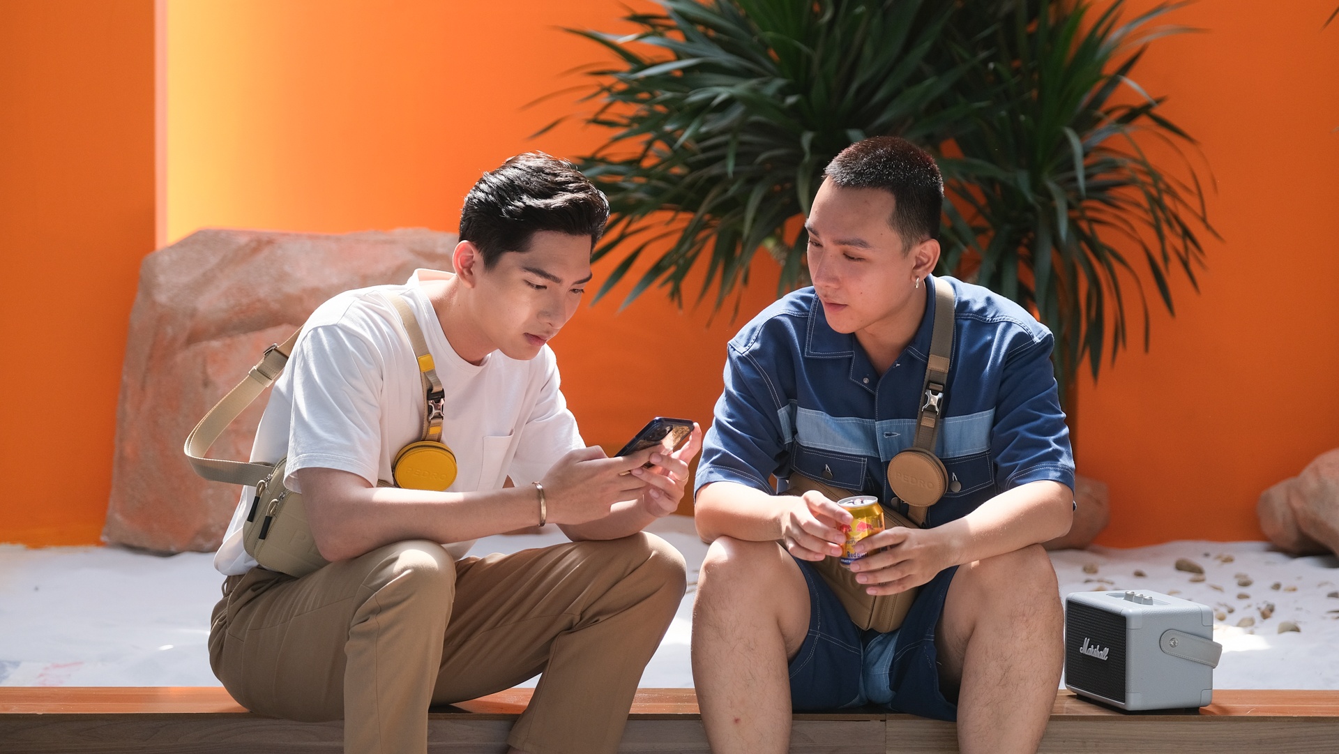 Nguoi mau nam mua dich anh 28