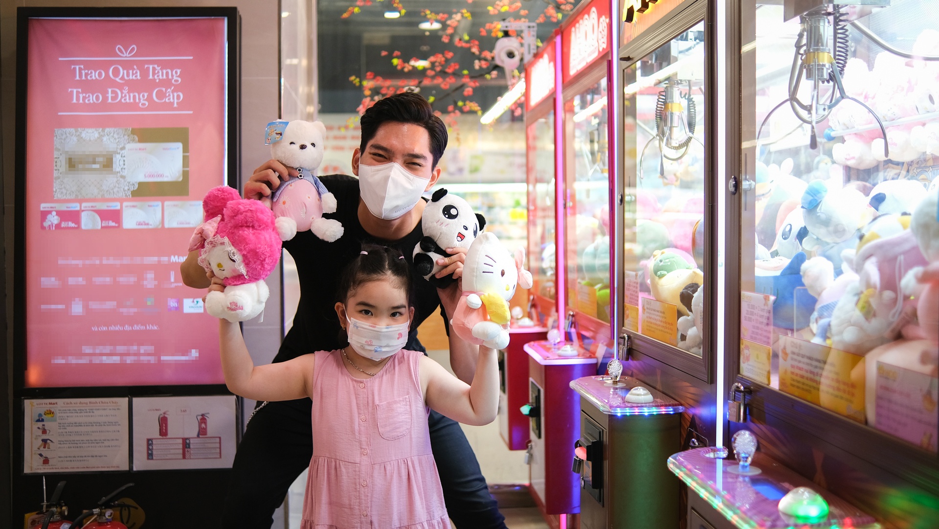 Nguoi mau nam mua dich anh 3