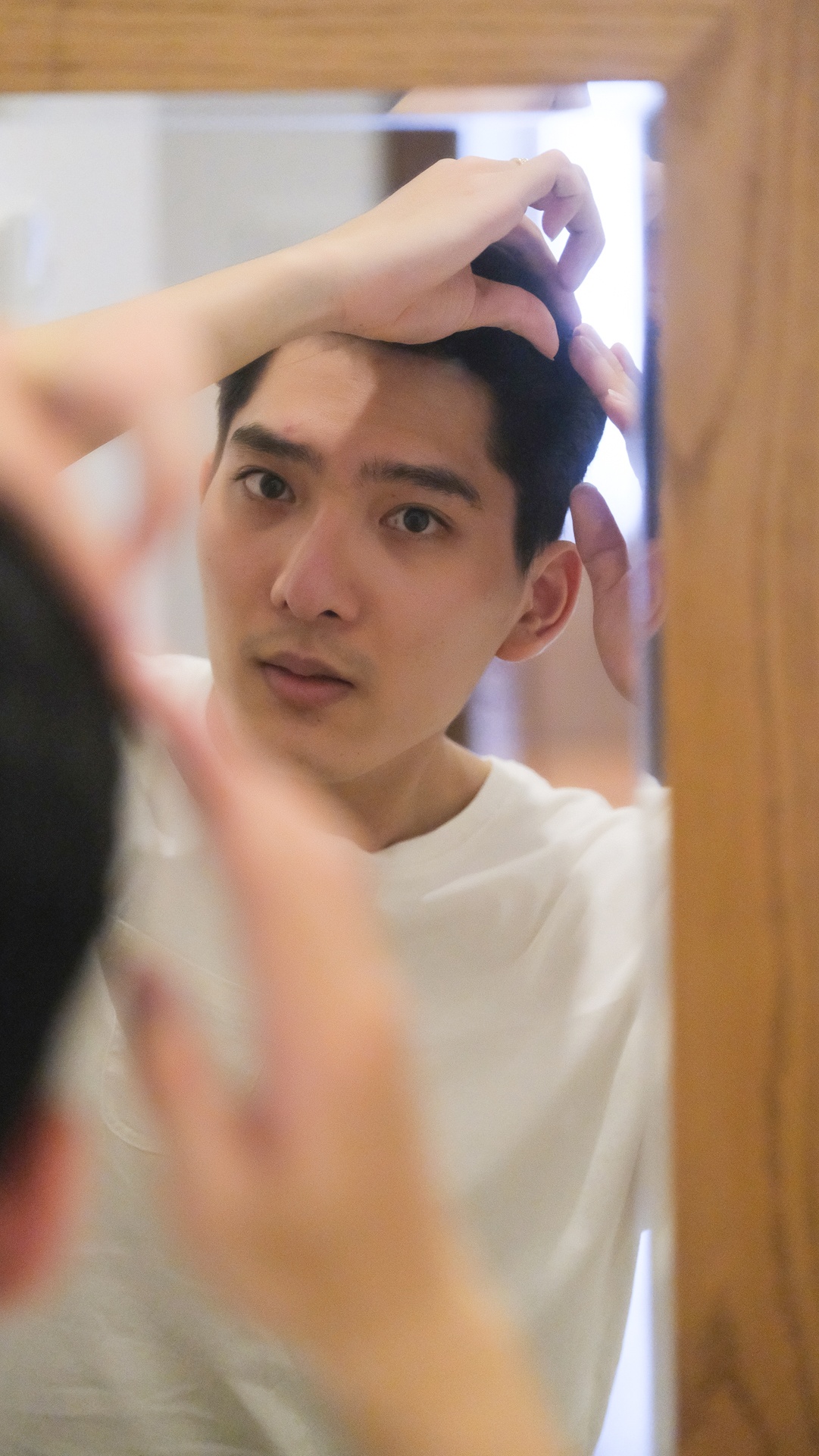 Nguoi mau nam mua dich anh 23