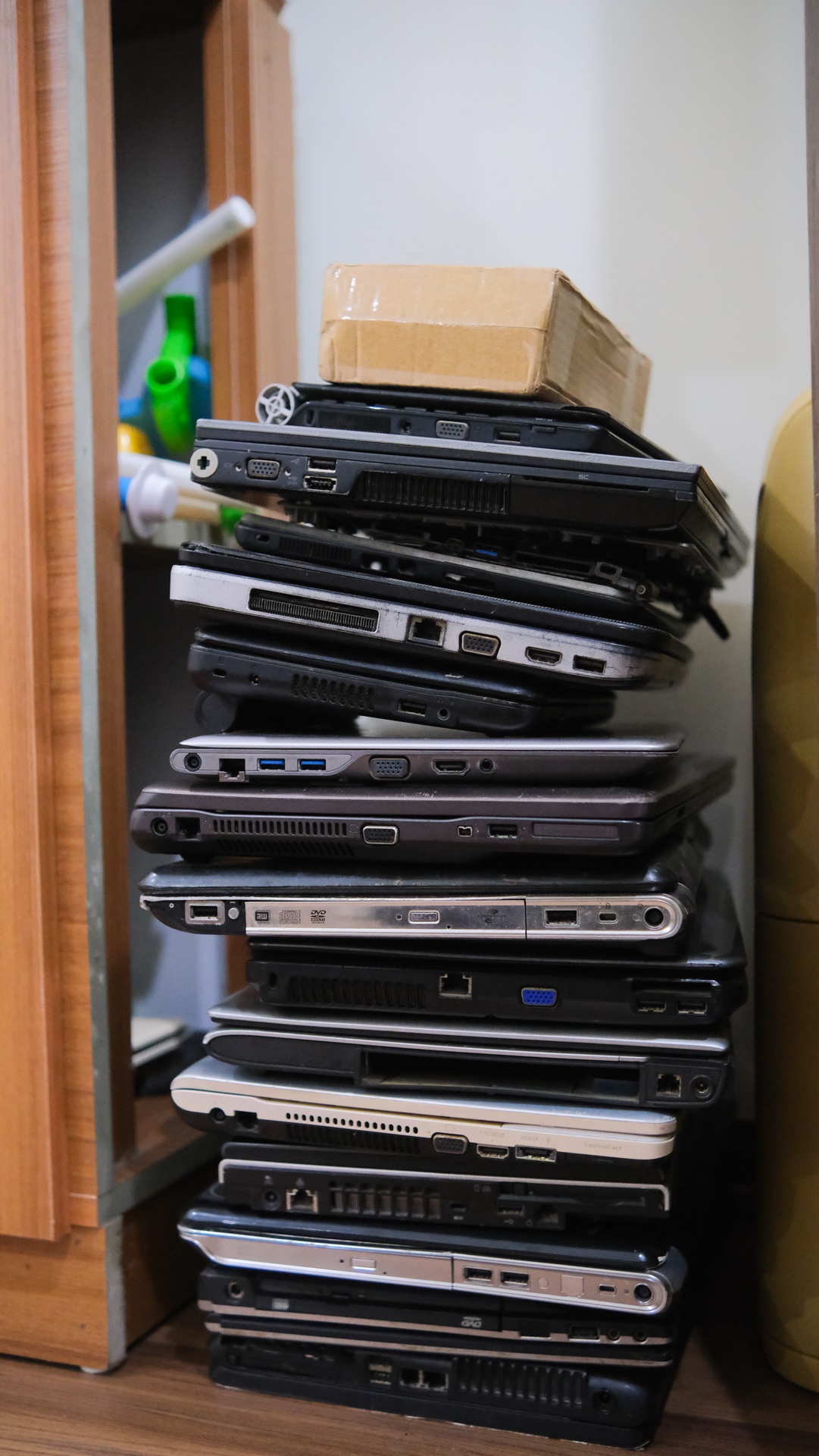 Laptop cho em ảnh 23 Laptop cho em anh 23