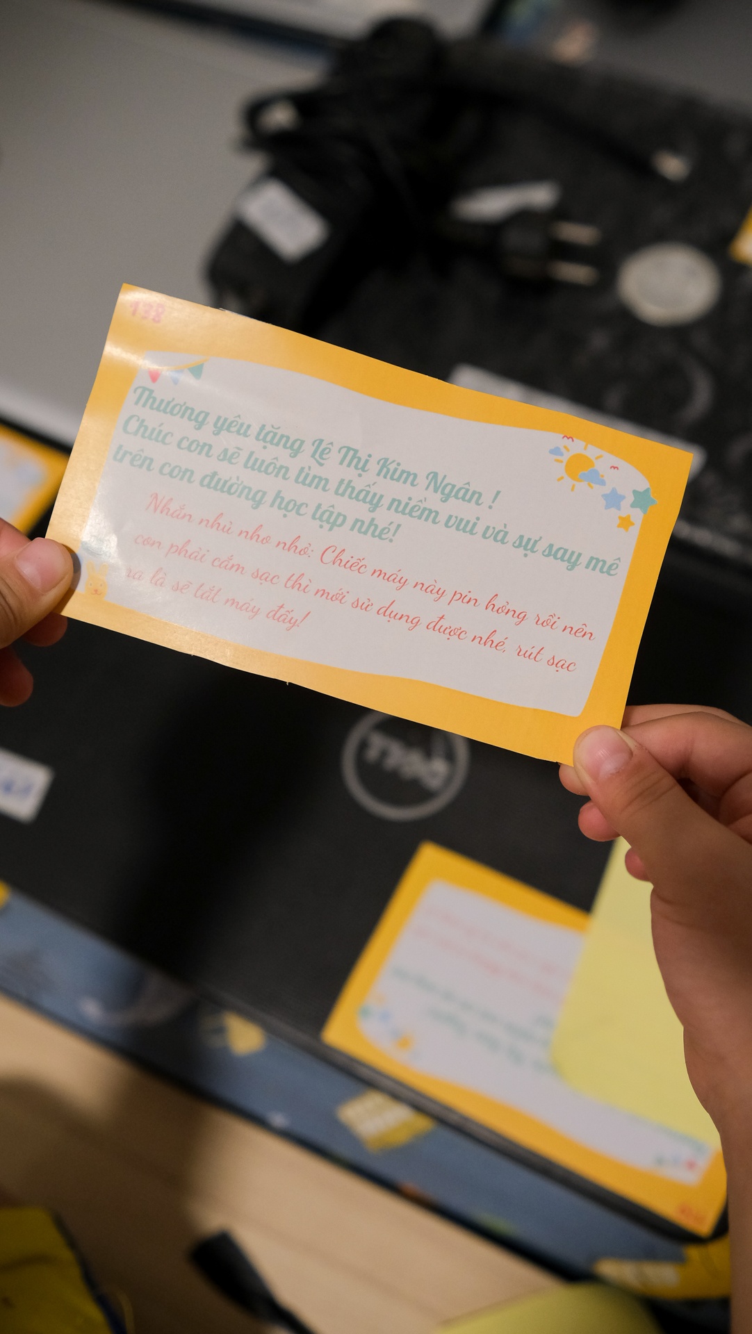 Laptop cho em ảnh 29 Laptop cho em anh 29