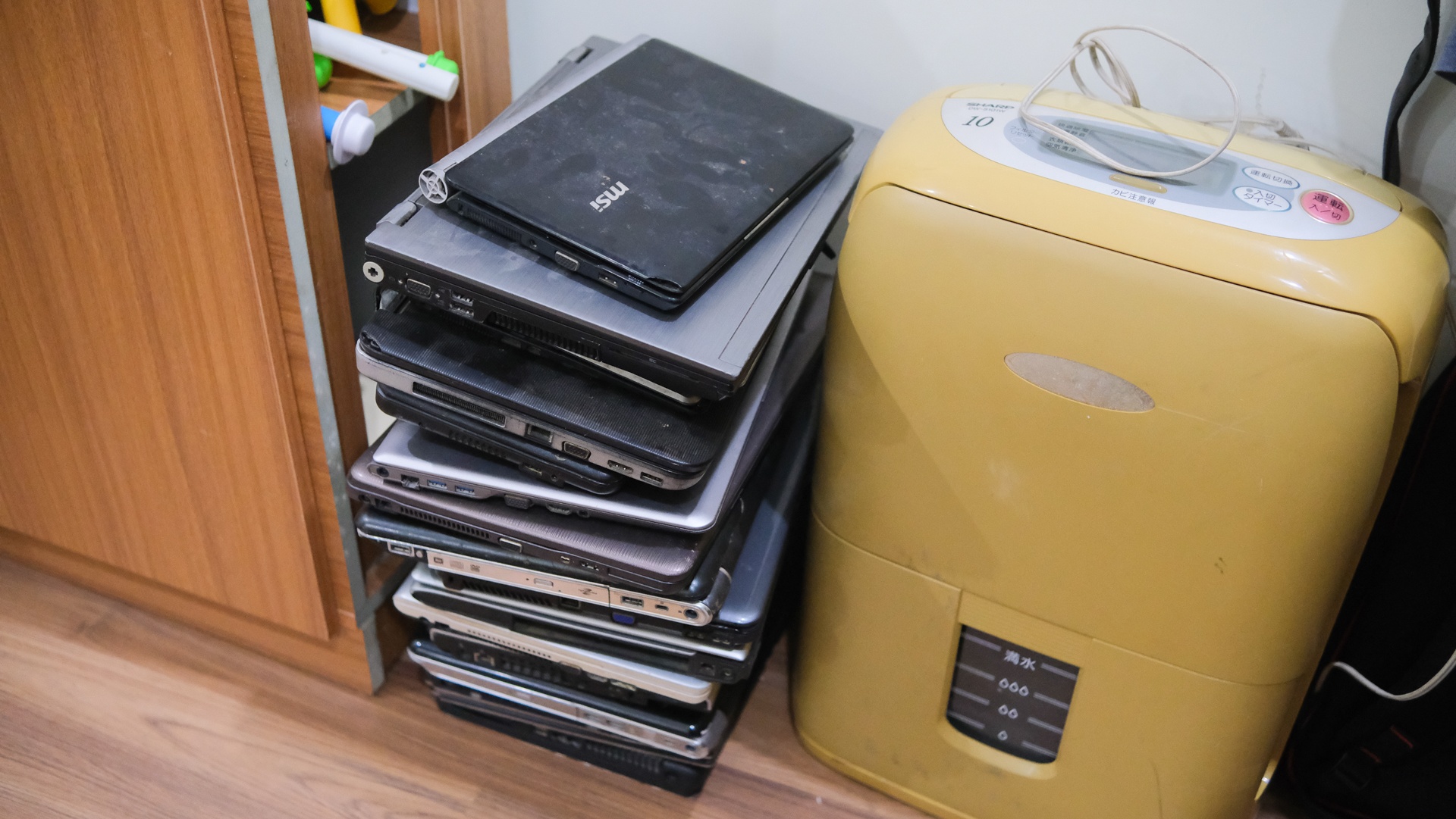 Laptop cho em ảnh 22 Laptop cho em anh 22