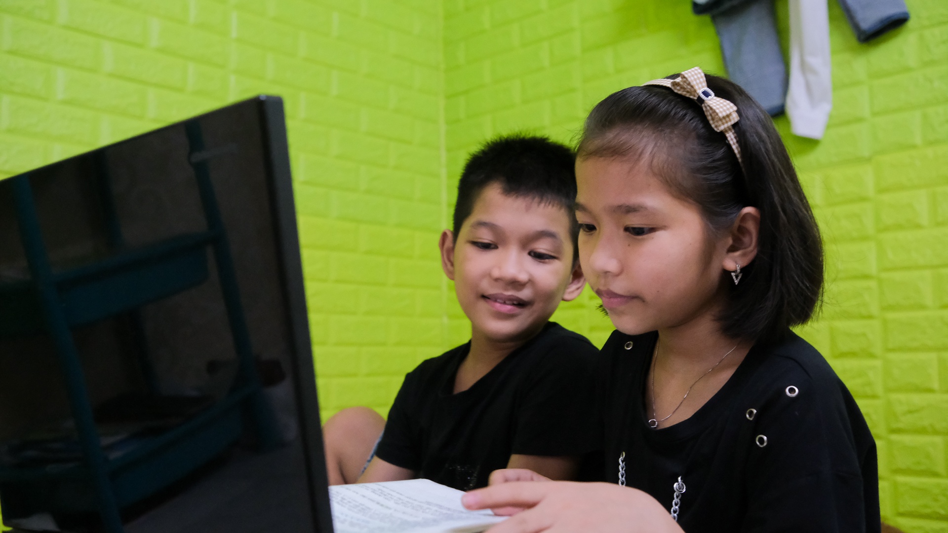 Laptop cho em ảnh 44 Laptop cho em anh 44