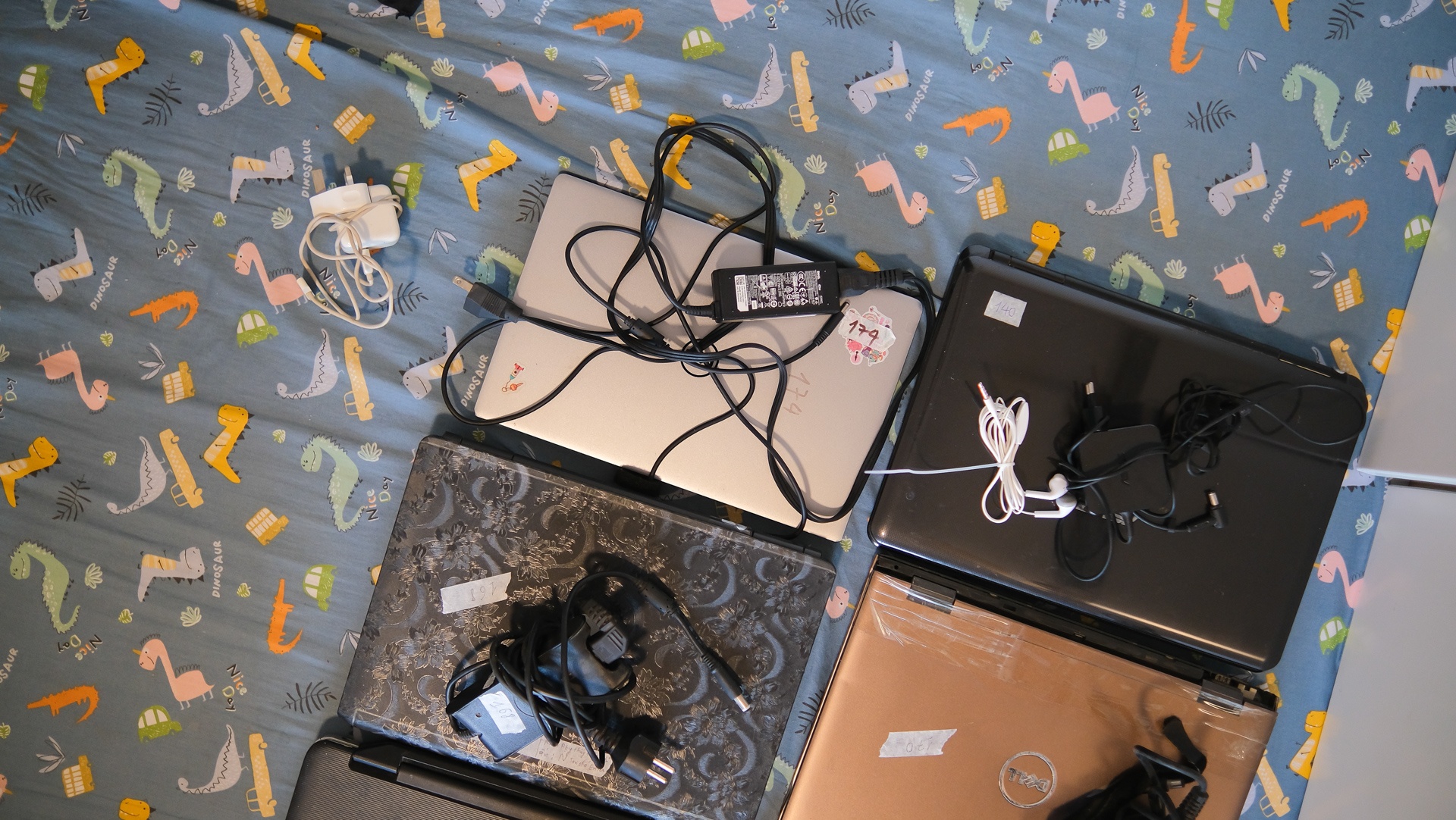 Laptop cho em ảnh 3 Laptop cho em anh 3