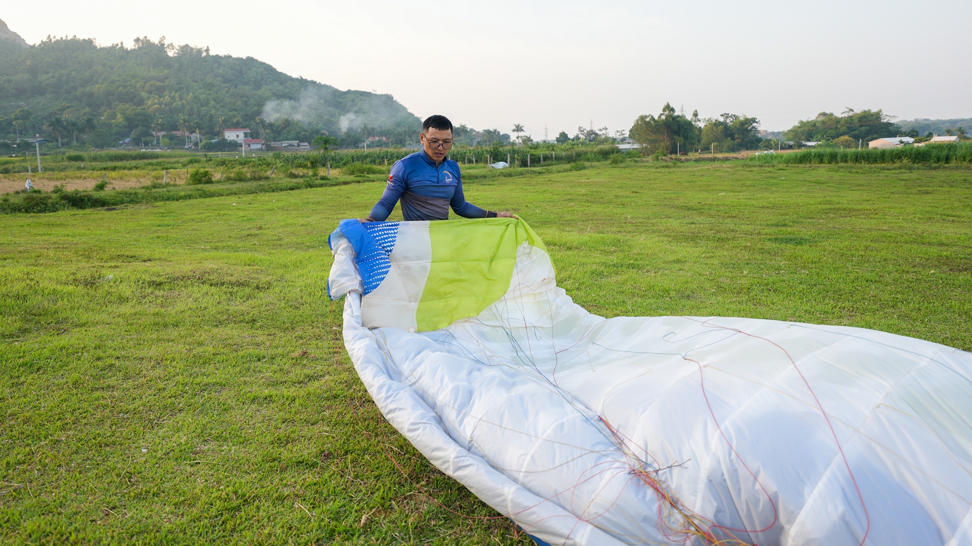 huấn luyện viên dù lượn ảnh 40 huan luyen vien du luon anh 40