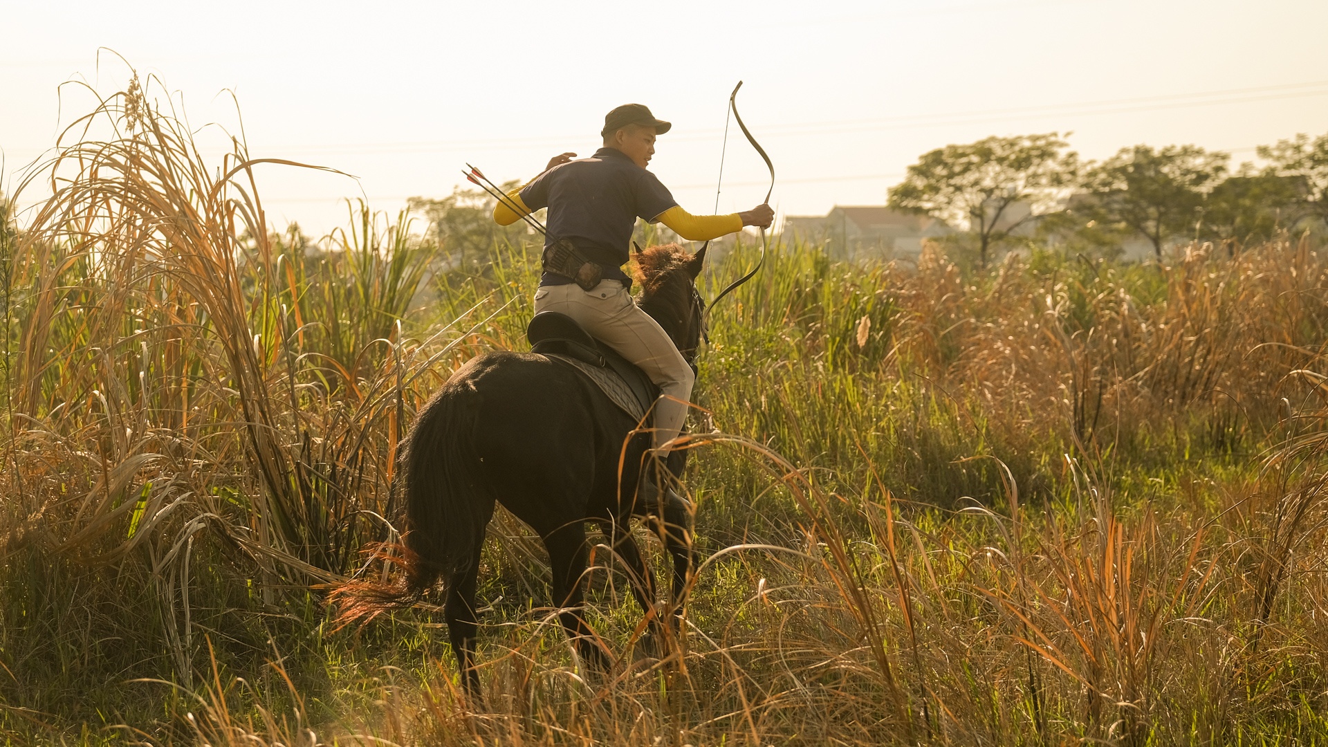 huấn luyện viên dạy cưỡi ngựa ảnh 29 huan luyen vien day cuoi ngua anh 29