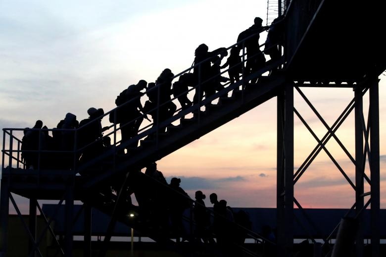 Người nhập cư tìm đường đến Mỹ ảnh 1 Nguoi nhap cu tim duong den My anh 1