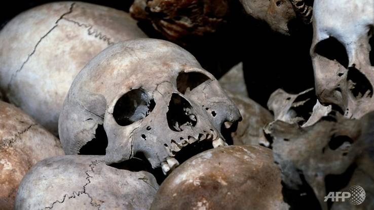 Hai cuu thu linh Khmer Do bi tuyen y an chung than hinh anh