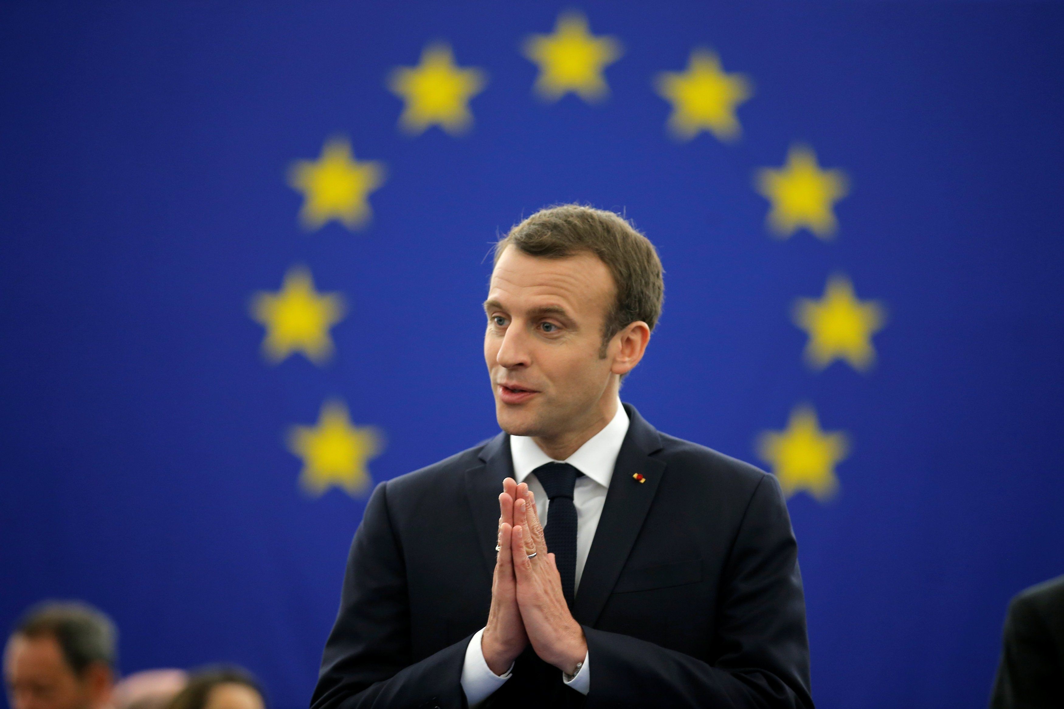 Cuoc khung hoang o Phap de doa tuong lai chau Au hinh anh