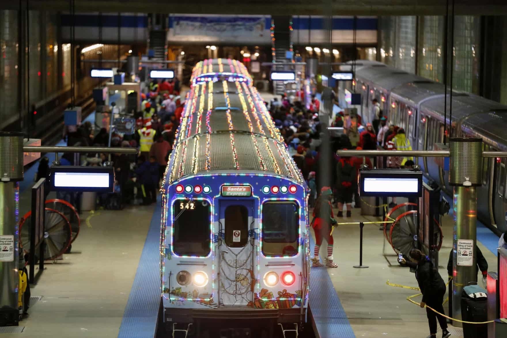 Phuong tien cong cong dong Giang sinh anh 4