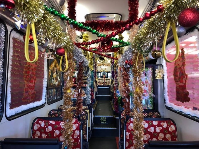 Phuong tien cong cong dong Giang sinh anh 1