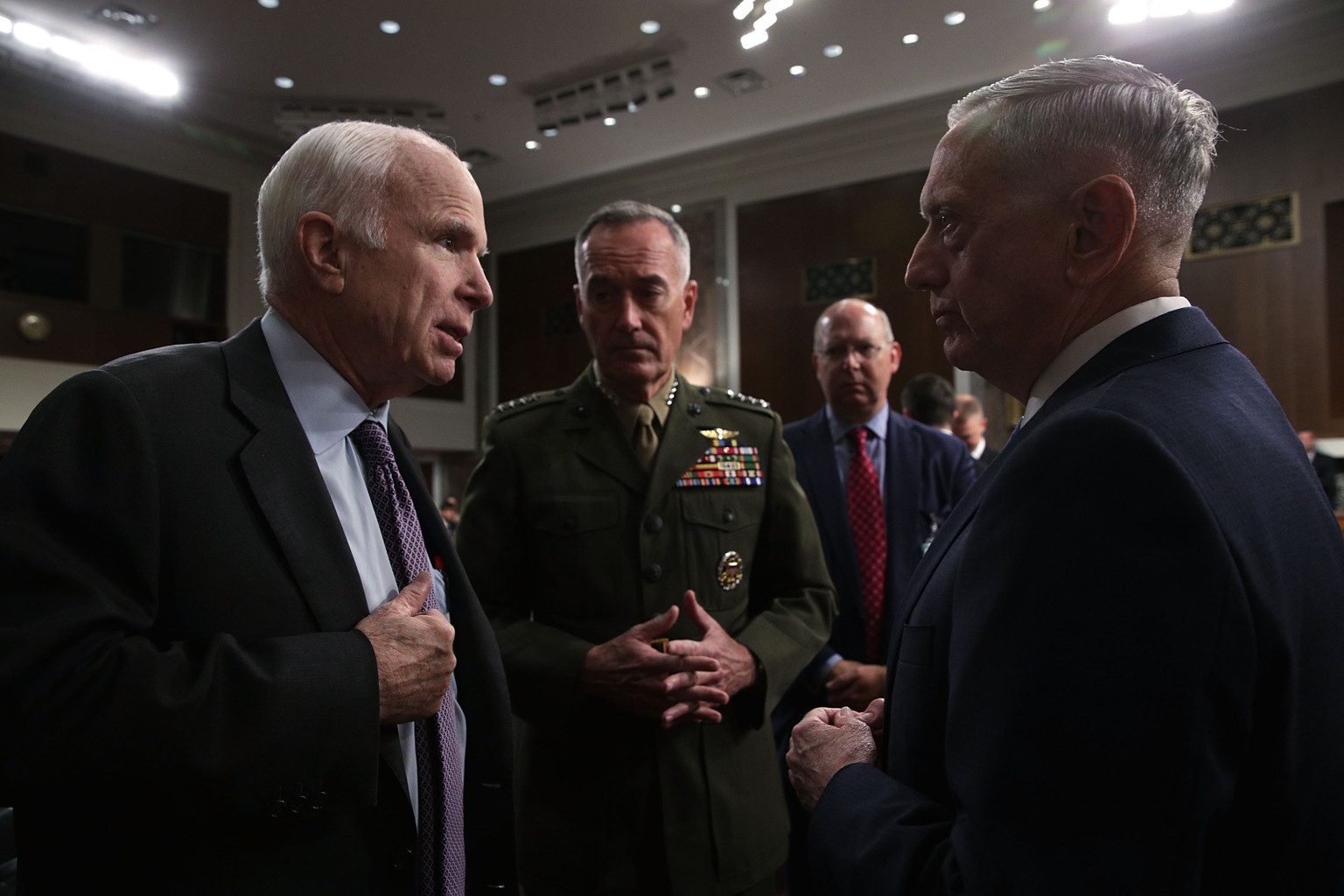 Trump cô đơn trong Nhà trắng ảnh 3 Trump co don trong Nha trang anh 3