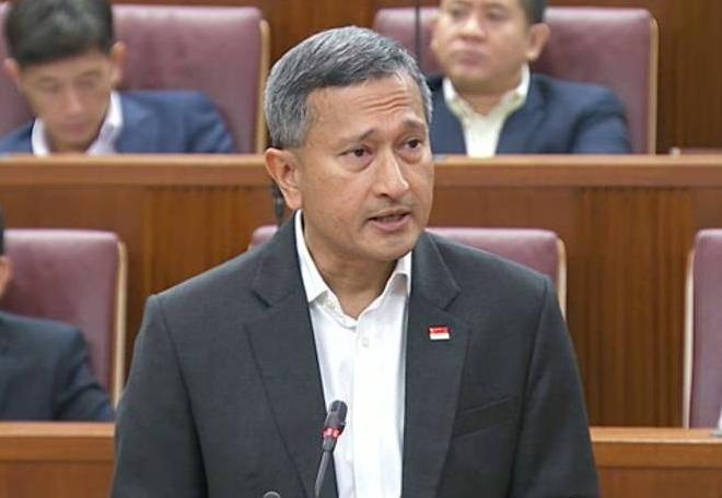 Cang thang tren bien, Singapore canh bao Malaysia 'cho dien tro he' hinh anh