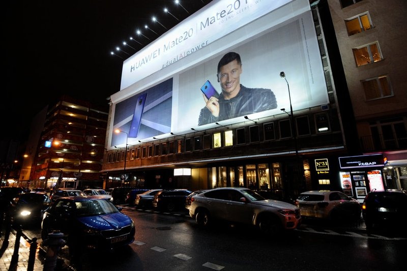 Huawei gặp khó khăn 2019 ảnh 2 Huawei gap kho khan 2019 anh 2