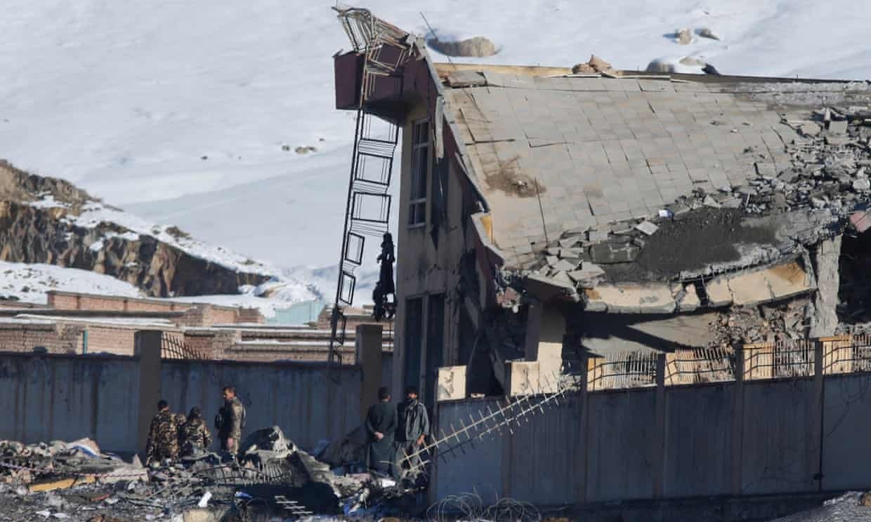 Taliban tan cong tai Afghanistan, hon 100 nguoi thiet mang hinh anh