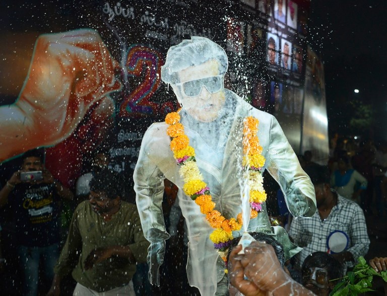 Nguoi An do sua vao poster phim anh 4