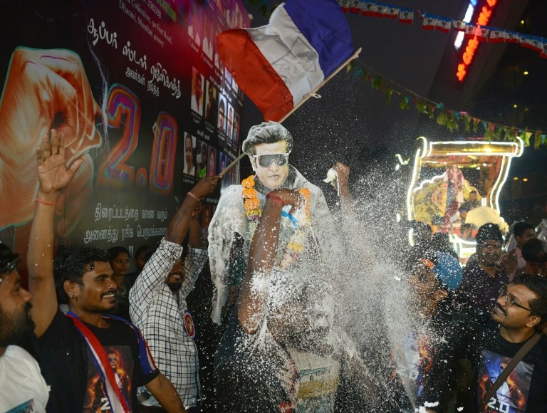 Nguoi An do sua vao poster phim anh 3