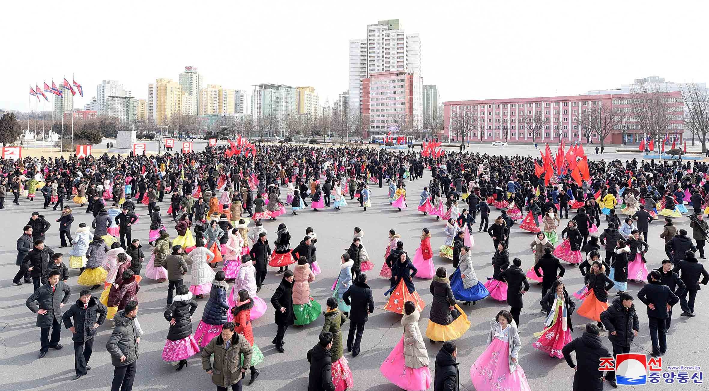 Ky niem thanh lap quan doi Trieu Tien anh 1