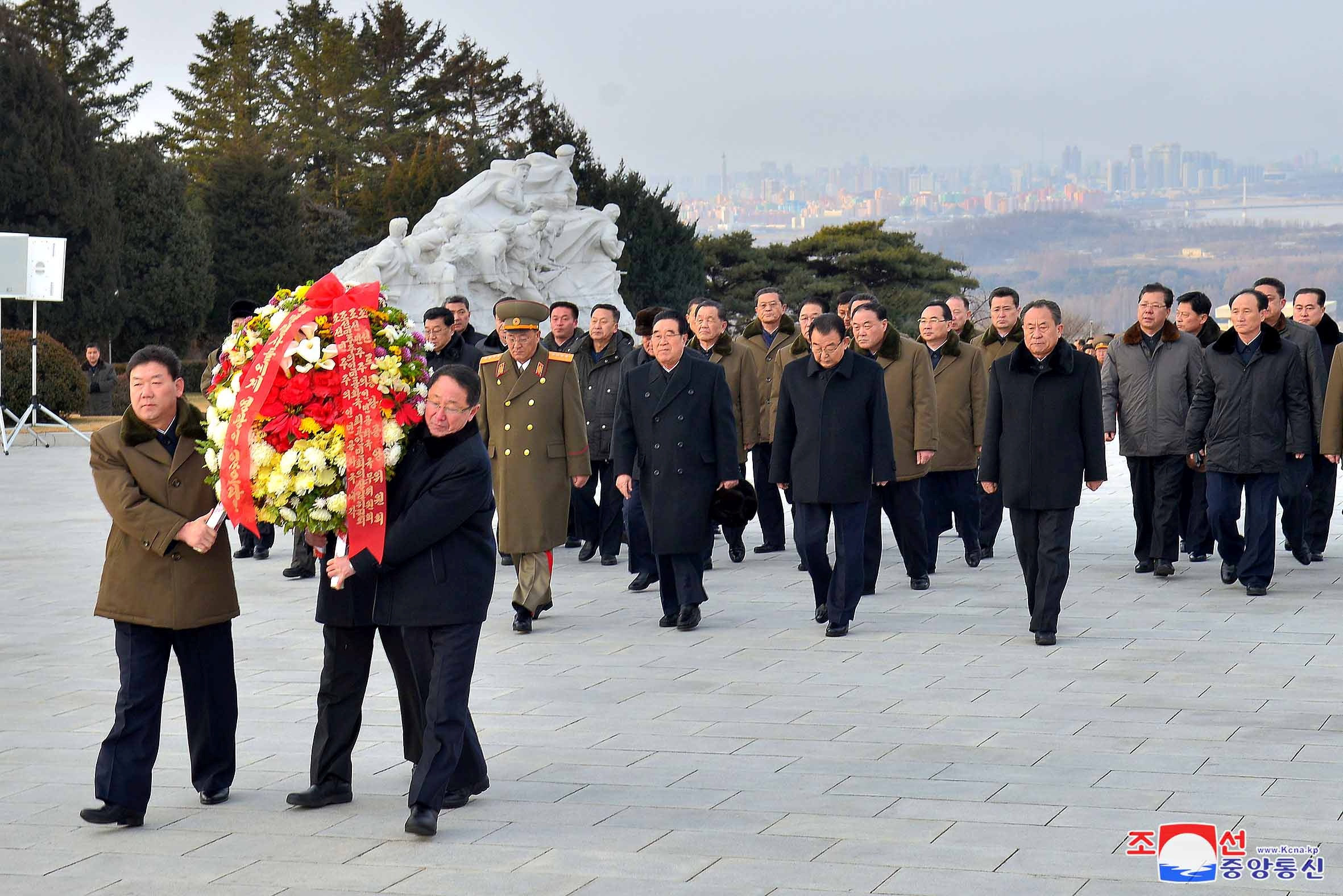 Ky niem thanh lap quan doi Trieu Tien anh 4