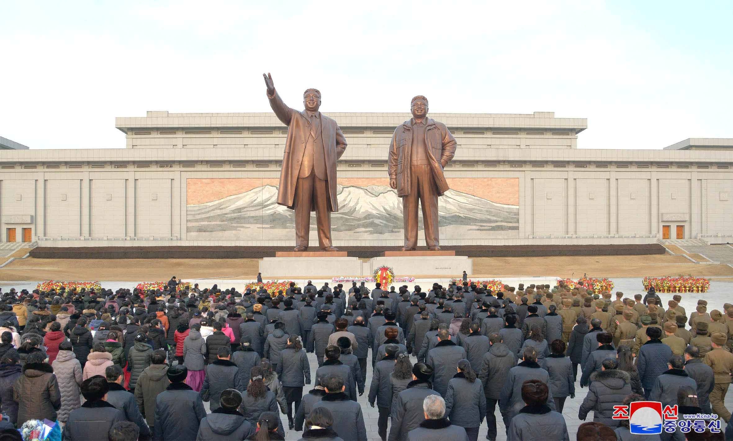 Ky niem thanh lap quan doi Trieu Tien anh 3