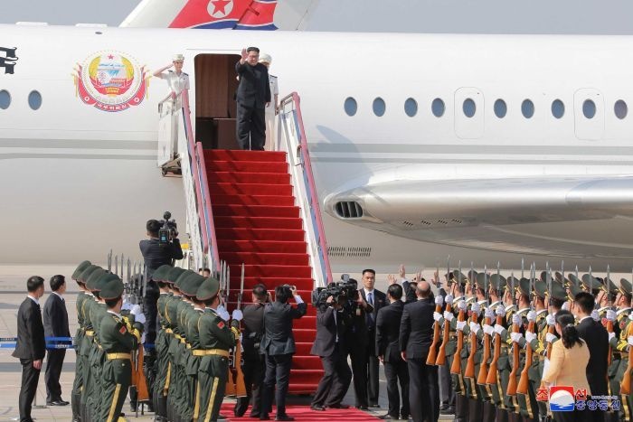 Kim Jong Un đến Việt Nam bằng máy bay ảnh 1 Kim Jong Un den Viet Nam bang may bay anh 1