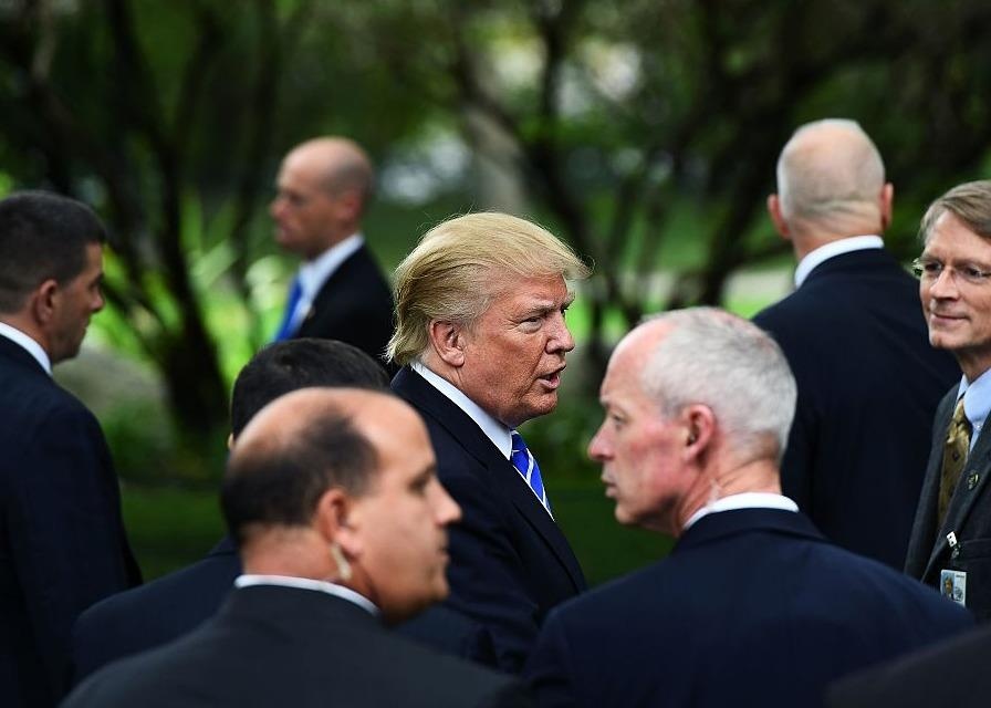 Du tru mau va cac bien phap bao ve sat sao TT Trump cua mat vu My hinh anh