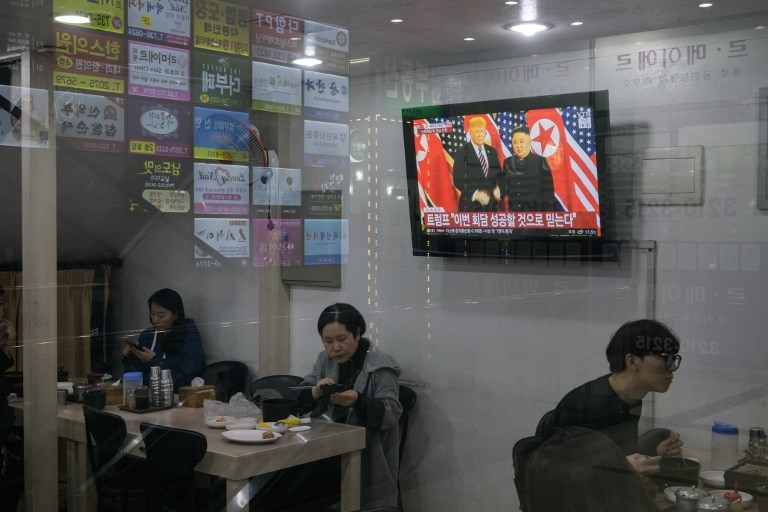 Tổng thống Hàn Quốc theo dõi thượng đỉnh ảnh 1 Tong thong Han Quoc theo doi thuong dinh anh 1