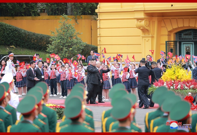 chuyen tham Viet Nam cua ong Kim Jong Un anh 2